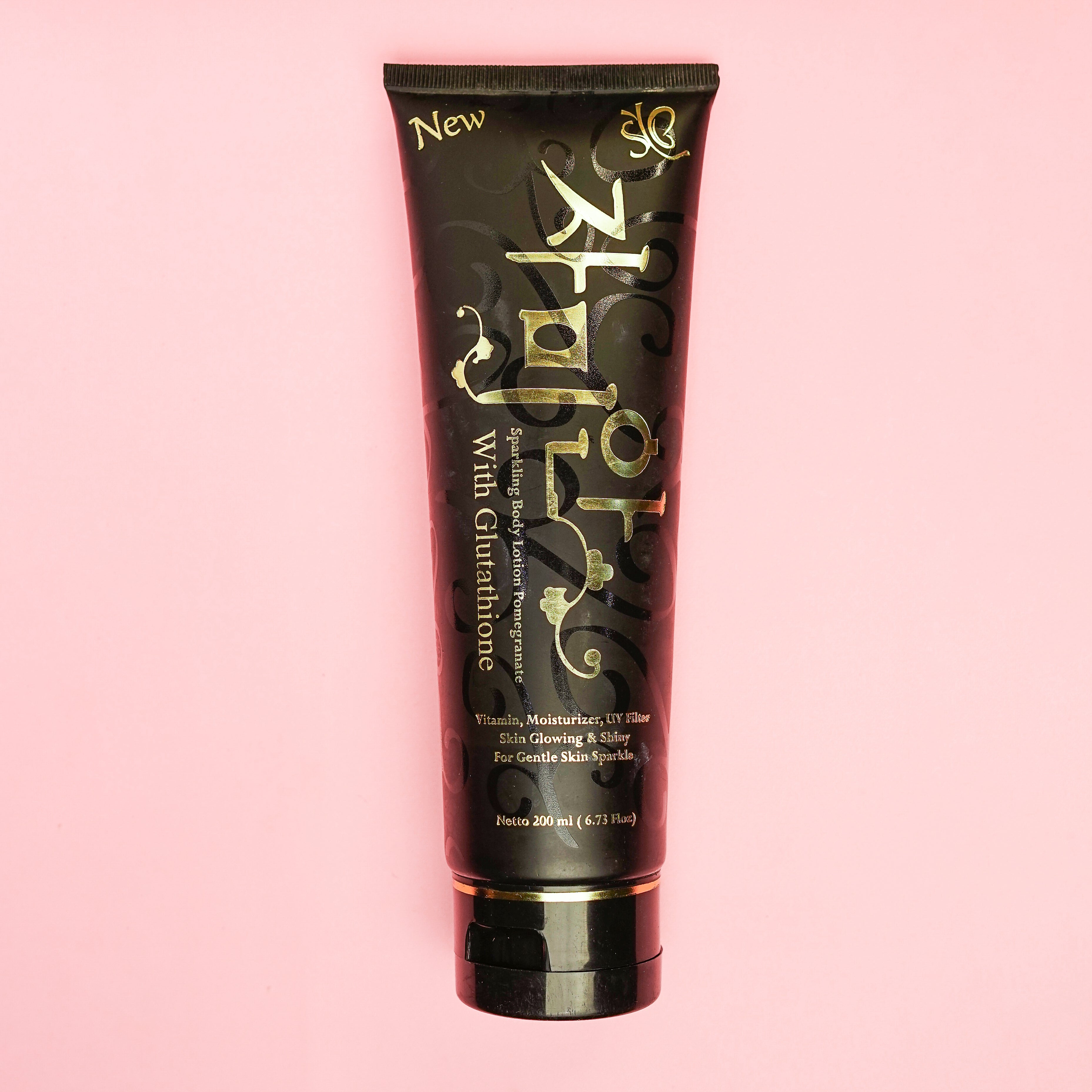 SYB SPARKLING BODY LOTION POMEGRANATE - SYBofficial